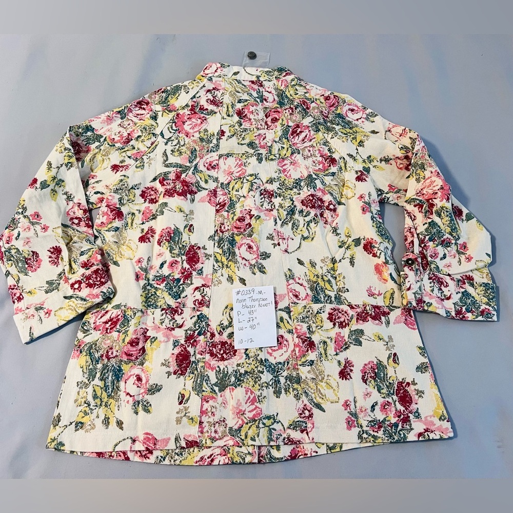 Norm Thompson Floral Blazer With Buttons Sz Medium Cotton NWOT! - Picture 10 of 10